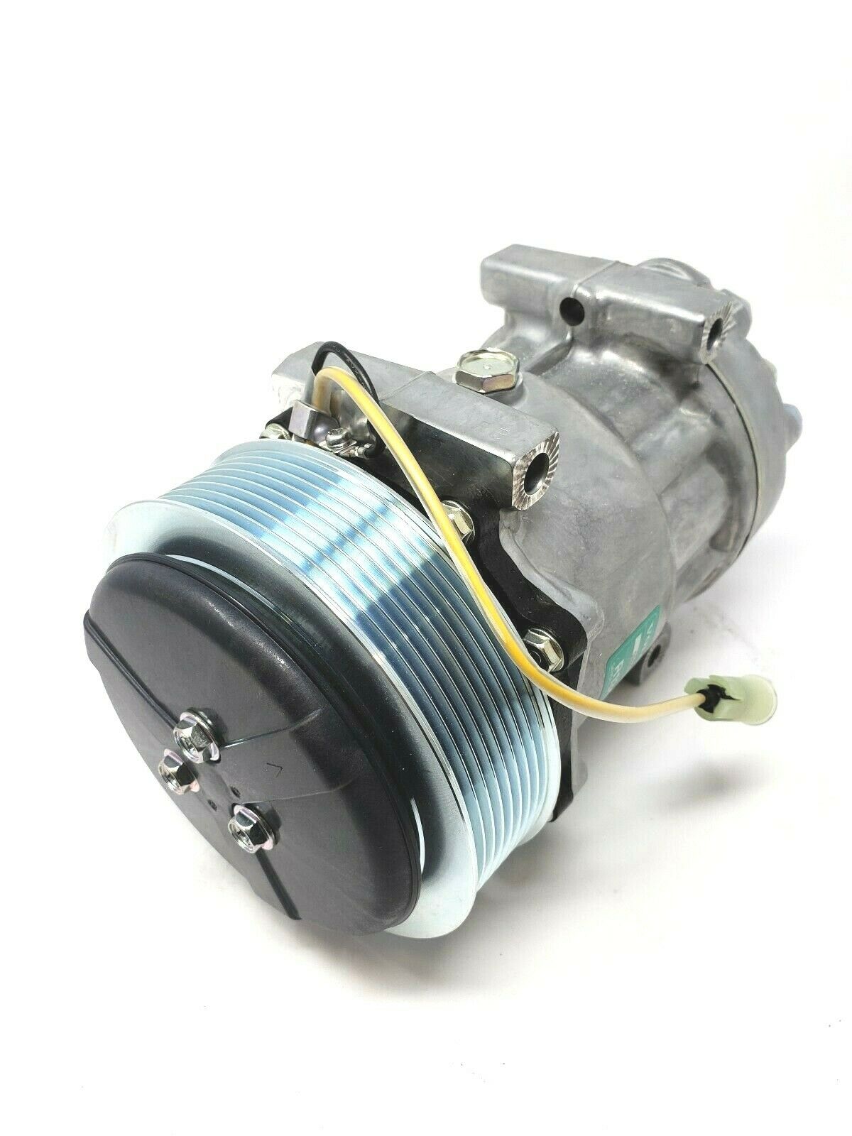 SELF SERVICE No.２ Spring １９９６ Sanden 8112 AC Compressor for Volvo 70-1-0007 | VMACSINC