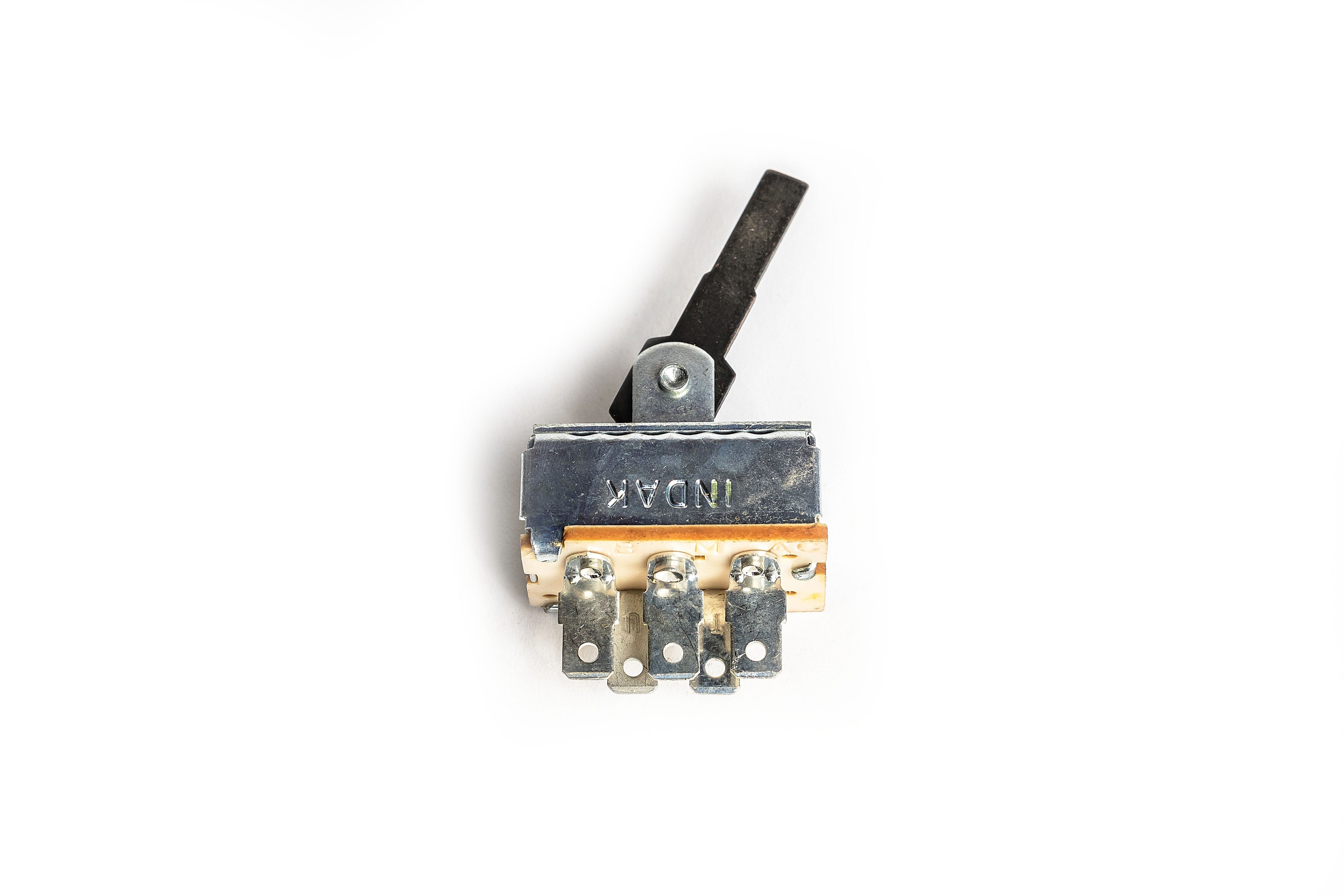 Indak Switch R Indak 3 Speed Straight Lever Blower Switch 71R0450 | VMACSINC