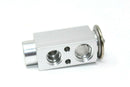 Expansion Valve Block For Volvo 85104197 71R8465 Refrigerant Control